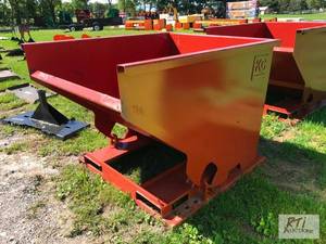 lot 104 image: Self tipping dump hopper with fork ...