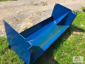 lot 113 image: 6ft skid loader mounted snow pusher...
