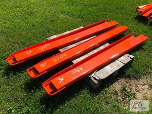 lot 121 image: 3X Pair of 76in fork extensions. M...