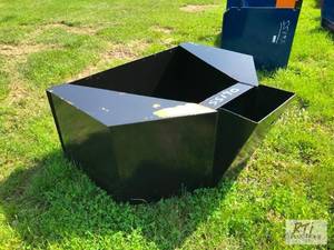 lot 126 image: Concrete bucket for skid loader. M...