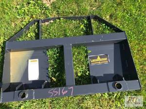 lot 133 image: LandHonor skid loader carriage with...