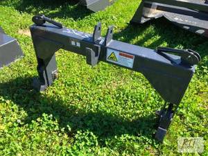 lot 141 image: Wolverine 3pt quick hitch. MDI Ite...