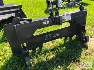 lot 144 image: Wolverine skid loader quick hitch. ...