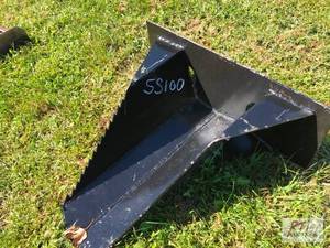lot 167 image: Tree spade for mini skid loader. M...