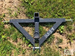 lot 170 image: Wolverine 3pt hitch receiver. MDI ...