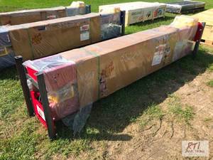 lot 174 image: SDLanch 2 post car lift with pump, ...