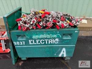 lot 2 image: Storage job box with come-along str...