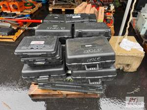 lot 7 image: Pallet of electrical measurement de...
