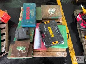 lot 48 image: Pallet of tools. Greenlee, BOSCH DE...