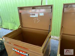 lot 73 image: KNAACK Storage job box. #73...