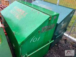 lot 101 image: Storage job box.#101...