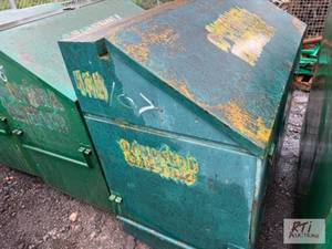 lot 107 image: Storage job box.#107...