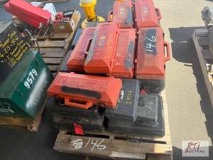 lot 146 image: Pallet of Loadbreak tools, Phasing ...