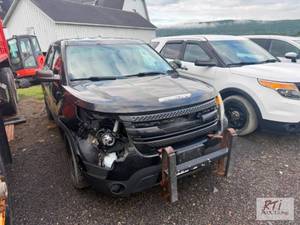 lot 16 image: 2014 Ford Explorer PD Trim. VIN1FM...