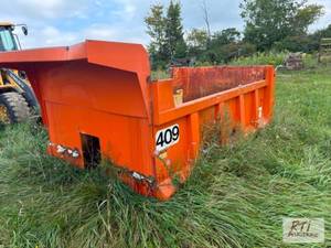 lot 54 image: McClain Galion 502F Dump Body. Soli...
