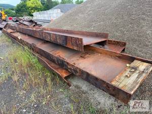 lot 59 image: Steel Beams. 5 beams 20FT long  or...