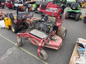 lot 809 image: Toro Grand Stand stand on commercia...