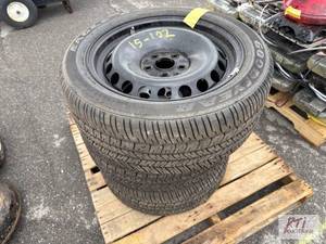 lot 817 image: (3) Goodyear police car spare tires...
