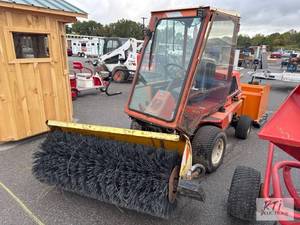 lot 862 image: Jacobsen Turfcat T428D commercial m...