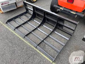 lot 886 image: 6-foot skid loader land leveler...