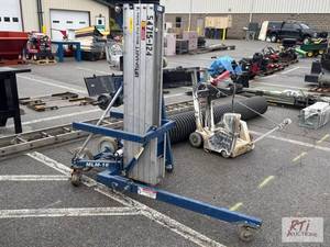 lot 919 image: LiftSmart MLM-16 manual hoist #5471...