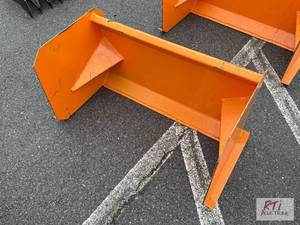 lot 962 image: 36-inch snow pusher for mini skid l...