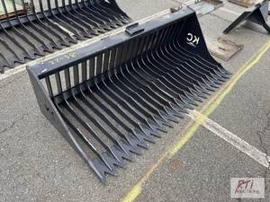 lot 970 image: 6-foot rock bucket for skid loader ...