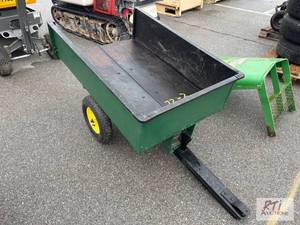 lot 980 image: Tow behind lawn cart...