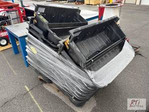 lot 989 image: Pallet of police car trunk organize...