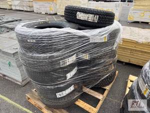 lot 1053 image: Pallet of (10) mixed new tires - Mo...