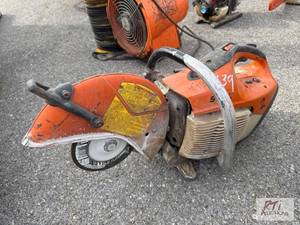lot 1139 image: Stihl TS410 demo saw...