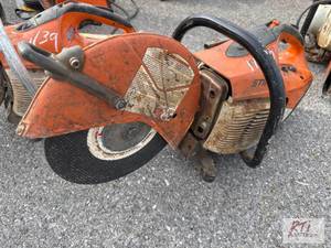 lot 1140 image: Stihl TS410 demo saw...