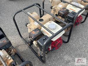 lot 1152 image: Honda WT20X 2in trash pump...