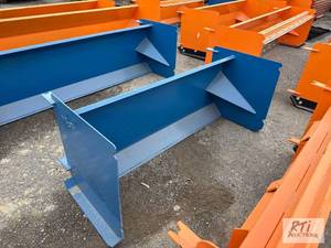 lot 1265 image: 6-foot snow pusher for skid loader...