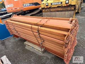 lot 1277 image: (60) 8 horizontal pallet racking s...
