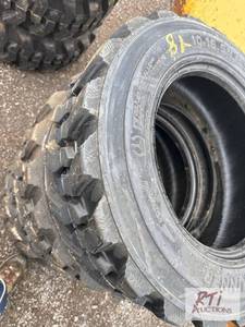 lot 1307 image: 4X Forerunner 10-16.5 skid loader t...