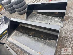 lot 1316 image: Swict 66in GP bucket for skid loade...
