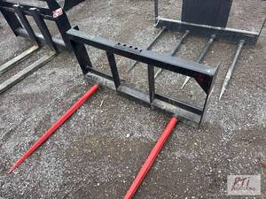 lot 1318 image: Kivel dual prong bale spear for ski...