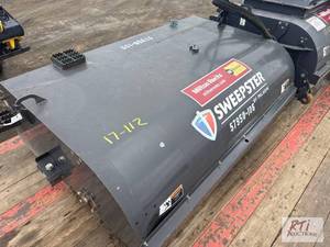 lot 1342 image: JCT 6ft hydraulic bucket sweeper fo...