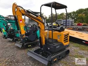lot 13 image: CF Industrial MX20R mini excavator ...