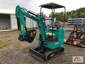 lot 22 image: CF Industry H16R mini excavator, 16...