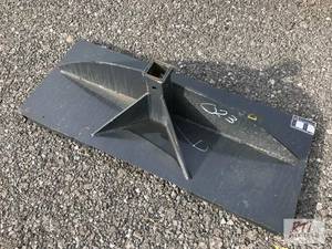 lot 146 image: Trailer hitch receiver for skid loa...