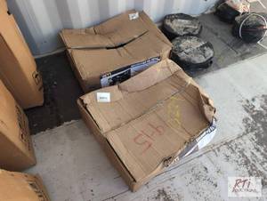 lot 191 image: (2) Excavator hydraulic hose kit. ...