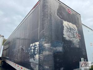 lot 22 image: 1990 Great Dane 53ft dry van traile...
