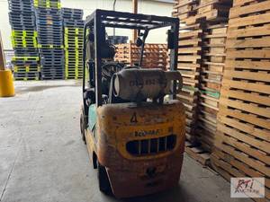 Komatsu 20 forklift. Propane. Runs ...
