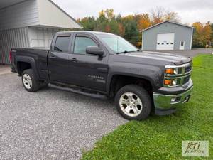 lot 17 image: 2014 Chevrolet Silverado Z-71 Picku...