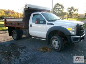 lot 80 image: 2013 Ford F450 1 ton dump truck. VI...