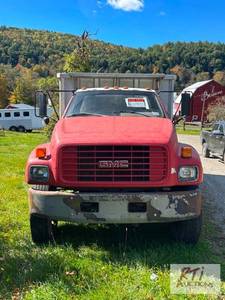 lot 117 image: 1997 GMC C6500 Dump Truck. IN1GDJ7...
