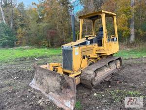 lot 157 image: Caterpillar&nbspD3C Series III Hys...