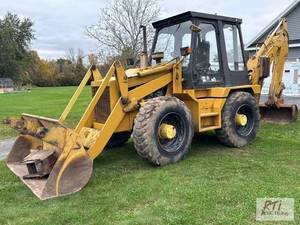 lot 164 image: 1990 Benati 2000 Backhoe. SN 20185...